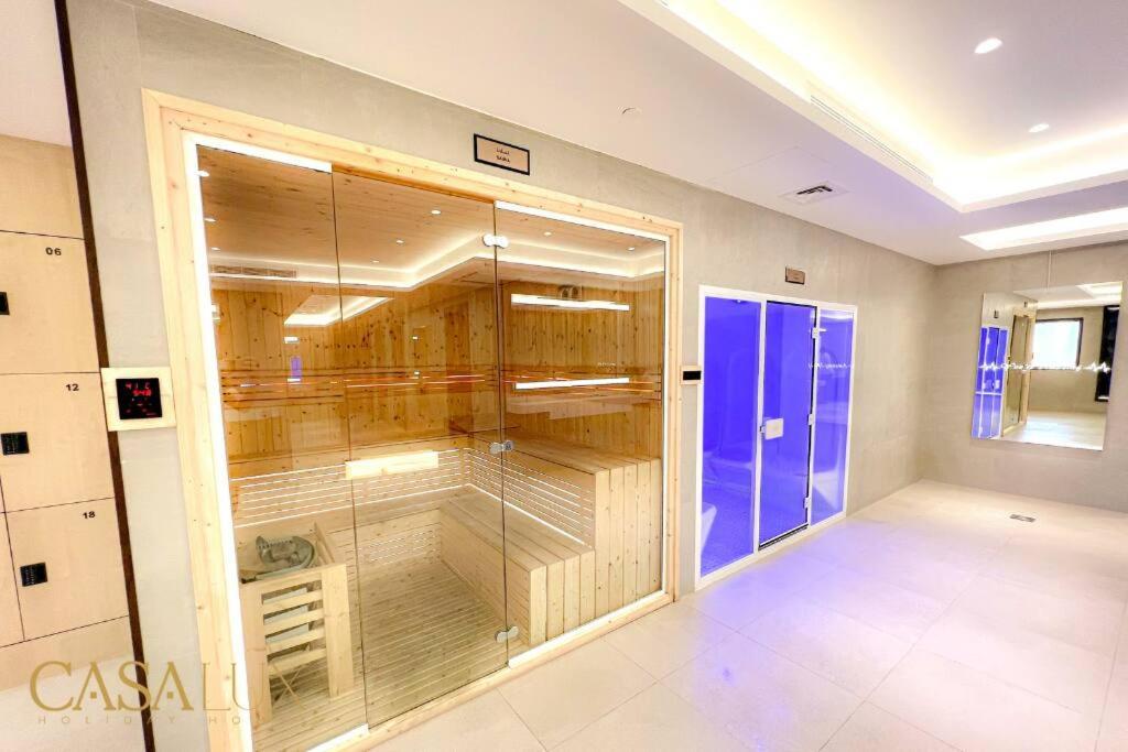 Lovely Big Studio W/ Burj Khalifa View In Downtown Dubai Exterior foto